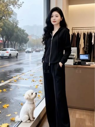 高含棉时尚气质拉链卫衣套装两件套  ##随性慵懒风穿搭大赏#运动休闲套装 #秋季日常实用穿搭思路分享 ##晒晒我的秋日穿搭#显高显瘦穿搭