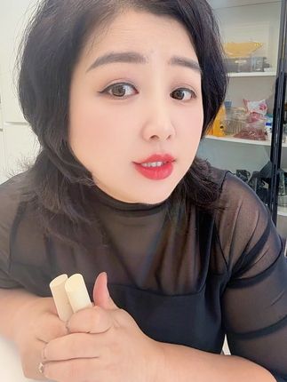 Metysur/美媞秀温感变色口红唇膏锁水保湿不易沾杯