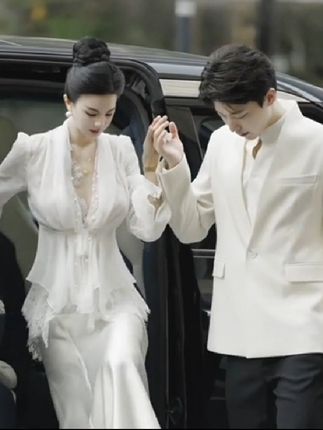 品质女装#时尚气质蕾丝衫#谁穿谁好看#精致穿搭