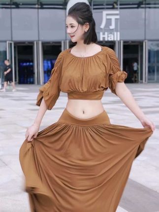 @蕾贝卡🚗 #保持身材 #肤白貌美 #完美身材 #花絮 #穿搭技巧