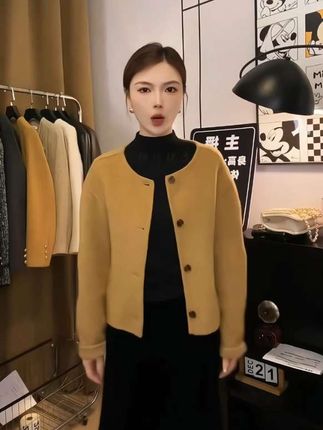 秋冬新款双面大衣外套#秋冬新款 #双面大衣外套 #大衣外套 #短款外套 #视频同款