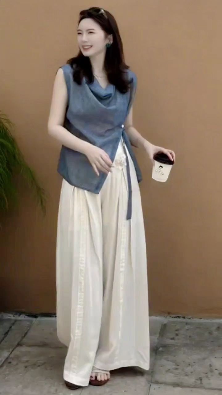 #张予曦毕雯珺真拍了红裙抱 #深情眼 #张予曦 #毕雯珺 #灵笼2完结