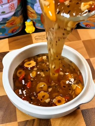 每天早上来一杯奇亚籽藕粉就不用做早餐了,省事方便,营养美味#营养丰富 #懒人美食 #完美搭配 #饱腹感超强的早餐