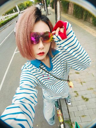 骑行🚴🏻♀️今天热死我了😂一身汗 穿多了,穿厚了. #骑行 #骑行随拍 #短发女生 #热爱生活 #拍照