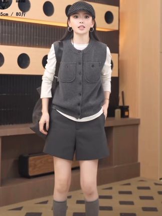 #百搭马甲#单穿叠穿都好看 #穿出高级感 #老钱风穿搭 #新款上新