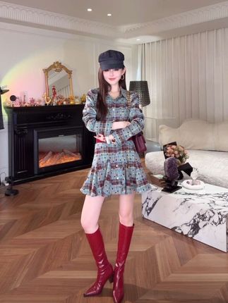 #时髦精穿搭 #早秋新款 #一套好的衣服可以让你不动声色的美 #一周穿搭不重样 #衣服反季买别墅靠大海