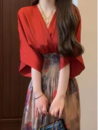 夏季敦煌风高级感设计感油画连衣裙异域风情新疆西藏度假长裙#异域风情连衣裙#度假长裙#度假连衣裙#设计感连衣裙#油画连衣裙