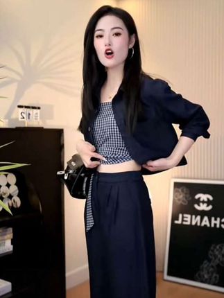 格子牛仔吊带外套套装女2025秋款新款慵懒休闲裤三件套 #春秋新款 #轻奢女装 #套装穿搭 #时尚套装 #时髦穿搭