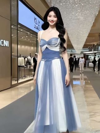 #超出片的度假风穿搭 #气质女神穿搭 #高级感穿搭 #穿出自信穿出美丽做一个精致优雅的女人 #穿美裙赴夏日之约