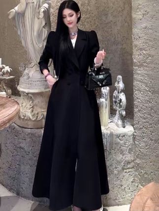 2025新款黑色西装外套风衣女赫本风高级感收腰显瘦#穿搭女神范 #今日穿搭 #高级感穿搭 #裙装穿搭 #简约大气