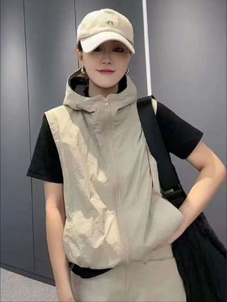 春秋新款休闲连帽纯色显瘦时尚透气马甲 薄款夏天防晒衣外套 #青春活力 #个性穿搭 #外套穿搭