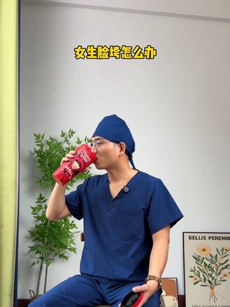 35+的女生,脸部松松垮垮,有拜拜肉的,都去练背,4个经典练背动作,抓紧练起来,加油,期待你们的蜕变!#居家锻炼 #开肩美背 #少女背 #面部提升 #瘦背瘦手臂