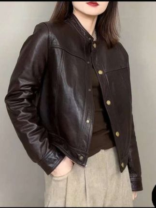 海宁真皮皮衣女2025年短款修身洋气外套早秋新款显瘦潮流时尚宽松#面料柔软舒适 #好穿又好搭 #新款风皮衣外套#好物推荐🔥
