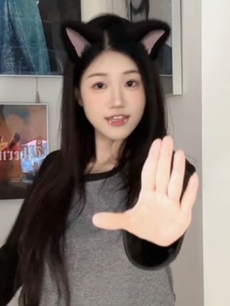 并不喜欢吃鱼🐟我的悲~伤~ #我的悲伤是水做的 #洛天依 yc@别跟真理狂