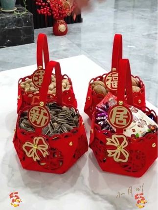 搬新家的朋友都准备了吗? 乔迁4个干果篮,装上4样干果,精致喜庆,氛围感拉满#乔迁之喜大吉大利 #乔迁手提篮 #仪式感不能少