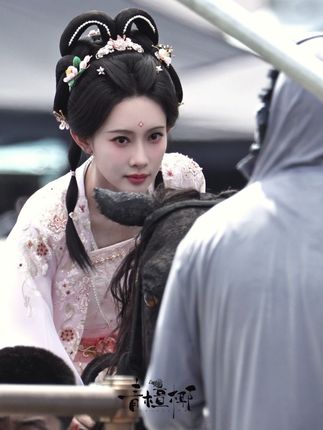 英姿飒爽暮晚摇 #孟子义 #尚公主 #暮晚摇 #路透 #古装