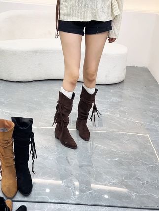 #秒变大长腿 #时尚百搭女鞋 #靴子控 #显高显瘦显腿长 #时尚女靴推荐