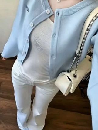 一整套秋季气质套装,上衣针织开衫喇叭牛仔裤三件套#高级感穿搭 #今日穿搭分享 #气质女神穿搭