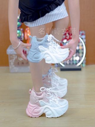 #潮鞋推荐好看不贵 #渐变色老爹鞋 #厚底老爹鞋女 #单网透气鞋 #品质好鞋推荐