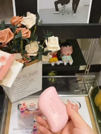 这个乌木玫瑰香皂好好闻~我就用它洗了个澡,同事一直追问我喷什么香水~#超便宜超划算#香皂推荐