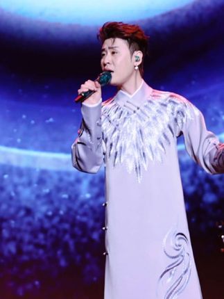 为什么张云雷的现场去不够?因为真的好听啊! 一曲《华夏》,大气磅礴。#演唱会现场live #国风