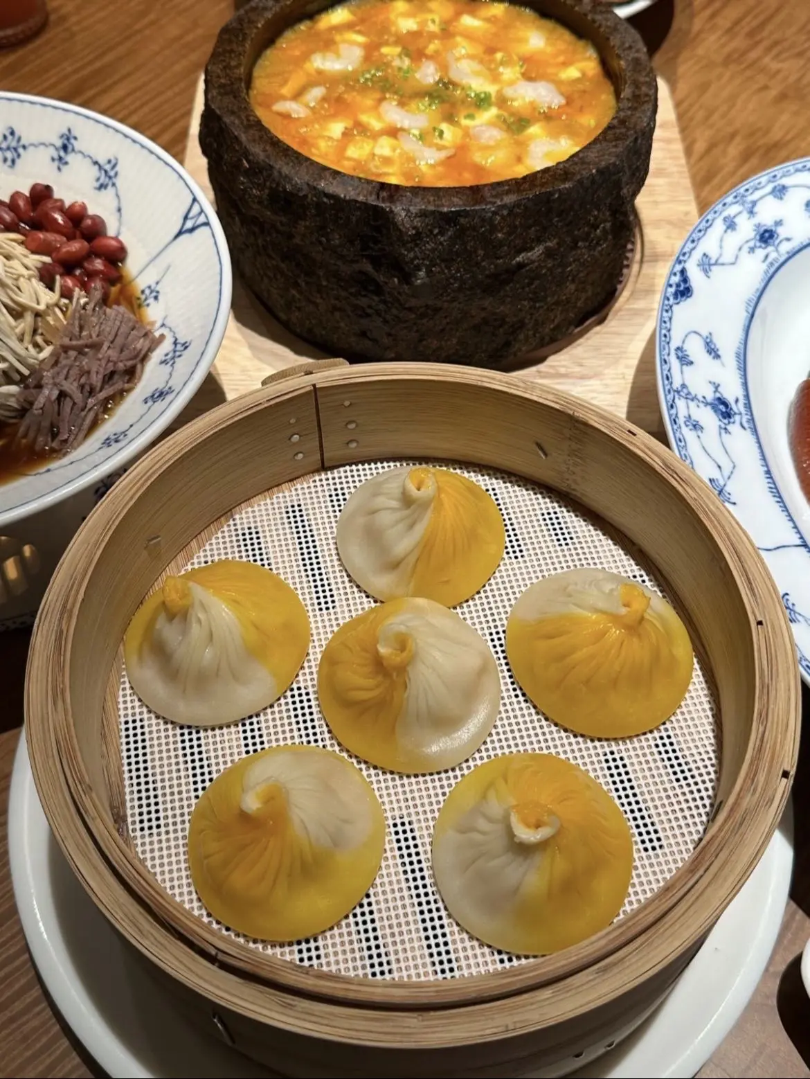 吃货圈抢疯了!陈年花雕熟醉蟹!好吃到跺脚。📍「小厨娘主厨店 - 抖音