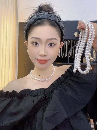 澳白色高品质珠珠超推荐#情人节限定心动 #精致女人必备 #高级感 #配饰的重要性