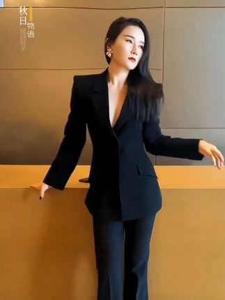 #时髦穿搭 #穿搭技巧搭配 #潮流时尚穿搭 #西服两件套#秋季穿搭