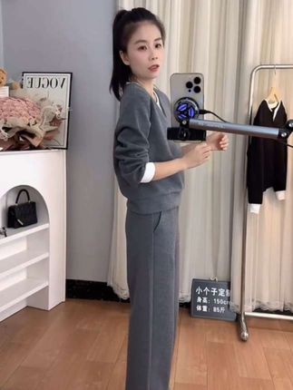 5188休闲风运动套装女2025秋季新款韩版V领宽松卫衣时尚两件套