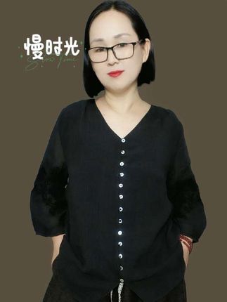 五十岁我的穿搭,你喜欢吗?#穿搭 #穿搭分享