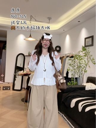 简约穿搭才是永远的神!超适合秋天的一套#微胖女生 #显瘦穿搭 #秋冬穿搭 #韩系穿搭