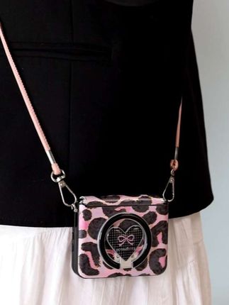 ✨甜酷风黑粉豹纹🍀   #华为purax手机壳  #华为Pocket2  #荣耀magicvflip2  #小米mixflip2 #折叠手机