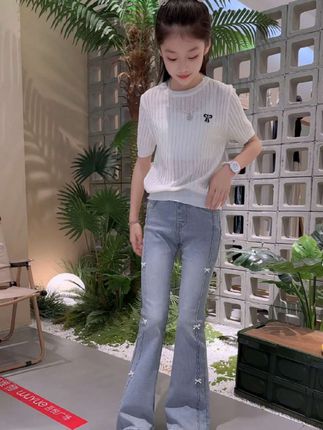 #牛仔裤穿搭 #牛仔裤 #甜美女孩 #高腰牛仔裤