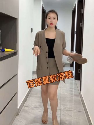 透明高跟凉拖,超级显腿长#凉拖#杨妞花#百搭鞋子