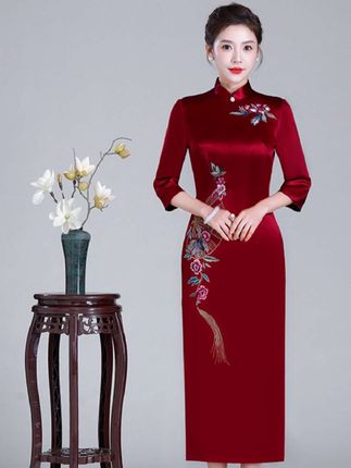 春夏苏绣进口三粗穿高弹修身旗袍喜婆婆喜妈妈婚宴礼服敬酒服 #高贵优雅 #旗袍穿出女性美 #打造完美身材 #优雅永不过时