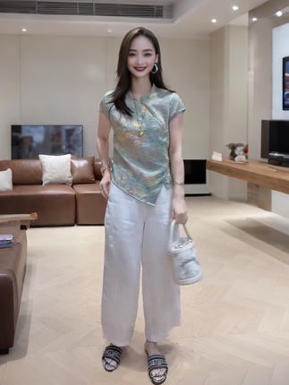 #新中式穿搭 #时尚穿搭 #国风古韵 #优雅气质 #高端女装 @巨量千川