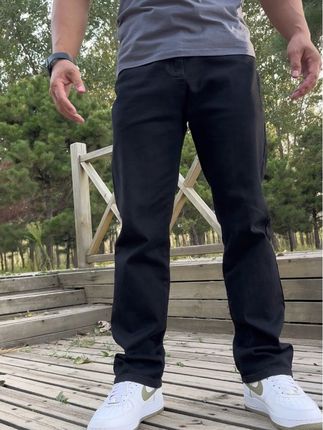 #早秋冷冽又随性的气质穿搭