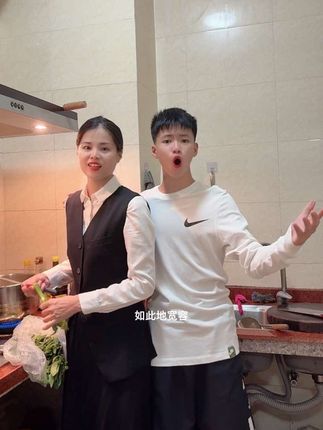 #单亲家庭 好男儿志在四方,穷时不吐心中苦,富时不忘娘含辛茹苦养大儿。