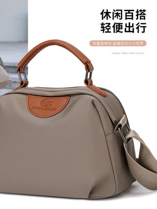 秋冬新款尼龙包包单肩斜挎手提包通勤休闲百搭女包简约时尚包包女 #包包推荐 #通勤搭配 #百搭包包 #包包穿搭