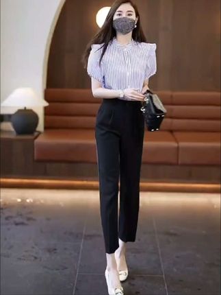 时尚休闲烟管裤#减龄显瘦穿搭 #百搭裤子时尚洋气,谁穿谁好看