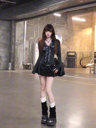 告诉服务员不用打包了 因为我已经装起来了#kellykitty #今日穿搭 #穿搭分享#韩系穿搭#感觉至上