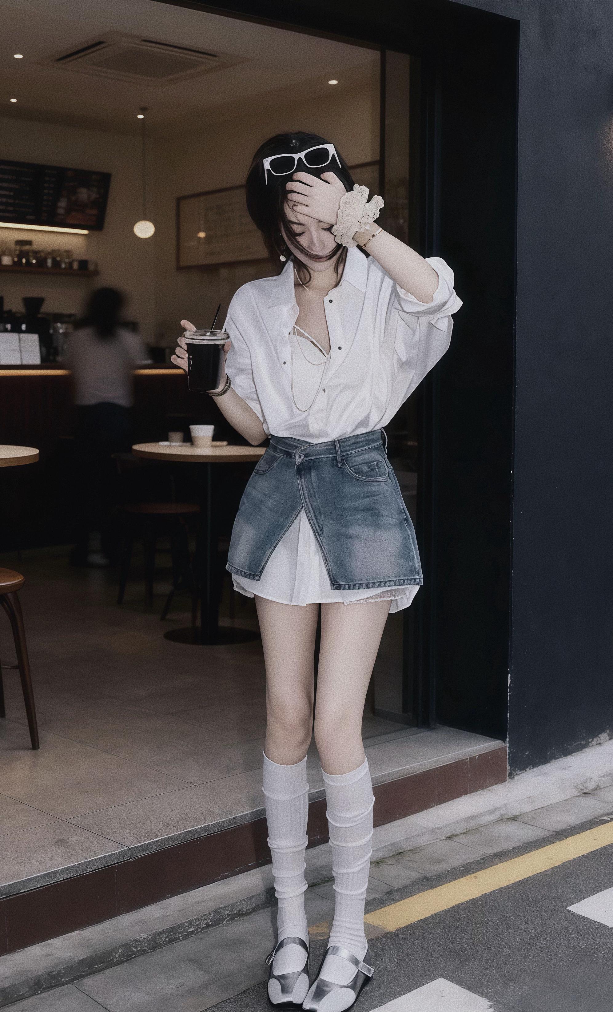 #潮流时尚穿搭 #街拍小姐姐穿搭 #腿精姐姐 #拽姐穿搭 #美出高级感cr