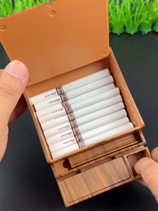新型高级自动弹烟盒 #美观实用 #烟盒#自动弹烟盒