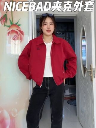 衣柜里真的少不了这种短款帅气夹克,这个配色真的是谁穿谁潮!#短款夹克 #男女同款