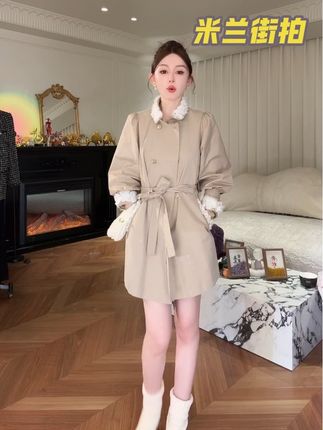 韩韩IU【米兰街拍】时尚琥珀流光色系外套&短裙套装红人秋日穿搭#高级感穿搭 #法式富家千金衣服 #高级感外套 #风衣穿搭 #外套分享