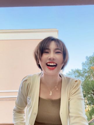 说的就是你 哈哈哈哈哈#有趣的灵魂 #治愈系笑容 #傻笑女孩 #爱笑的傻丫头 #爱笑的人运气不会差