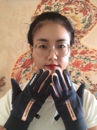 冬季骑行手不干冷,那是你没选对保暖手套,这款手套全掌硅胶,防滑又耐磨,外层高弹钦肤,触屏灵敏不卡顿,还能友孝防止水油渐落,反季促销,价格植酱库存尾货低价青舱。有了它,冬天汽车再也不用担心手冷了,赶快点击下方链接购买吧!#反季清仓 #冬季保暖手套 #手套 #防水手套 #骑车必备