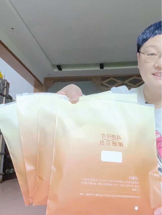 小胸穿衣服也太好看, 也太有气质了!#显小内衣 #超薄内衣 #粉底液内衣 #蕉树