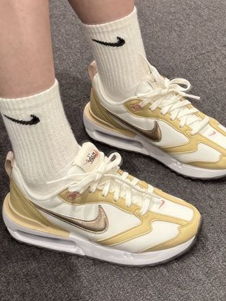 NIKE耐克女子WMNS AIR MAX DAWN气垫缓震运动休闲跑鞋FZ4239-100#好鞋推荐#耐克#运动鞋#跑步鞋#好穿不累脚