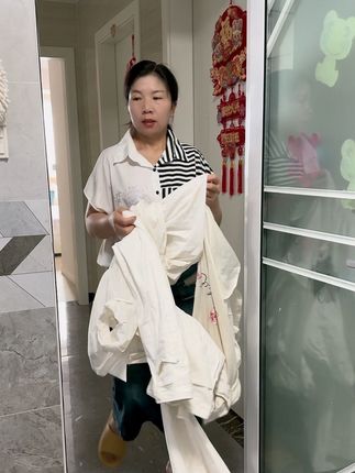 小儿子最后一天上学了,没想到老师还奖励了他、#记录生活日常